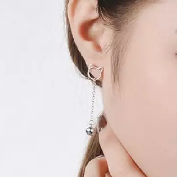 Cute Cat Sterling Silver Earrings - Picture 5 of 6